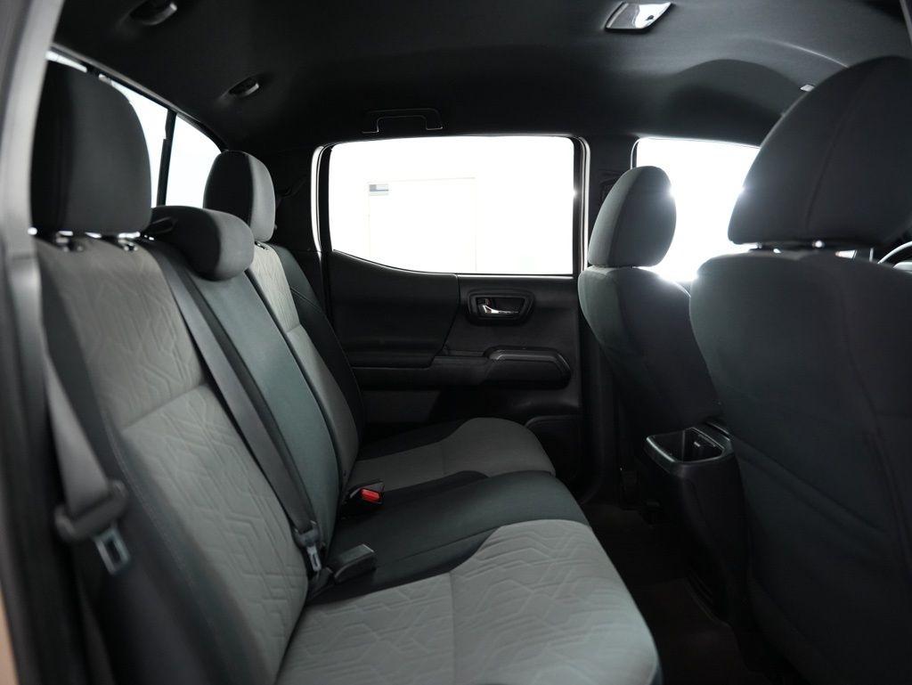 Toyota Tacoma 4WD TRD Off Road Double Cab 6' Bed V6 AT (Natl) 2020