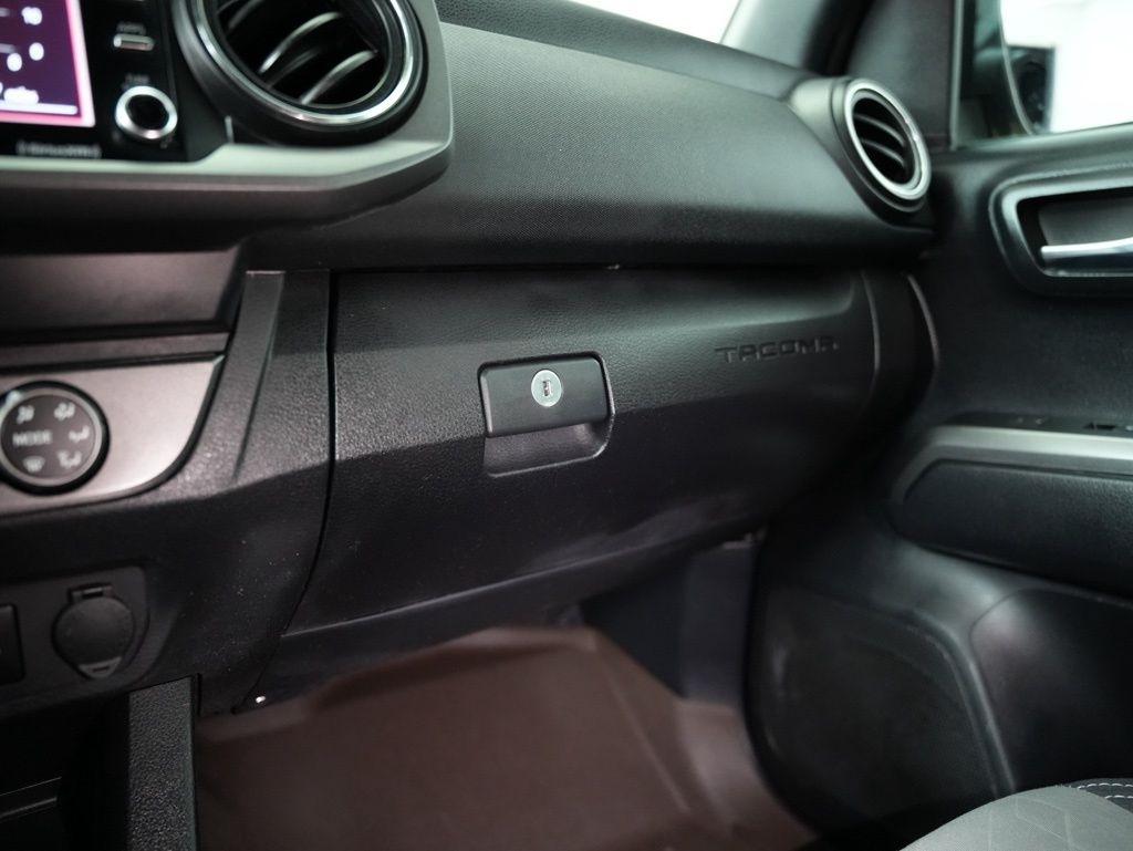 Toyota Tacoma 4WD TRD Off Road Double Cab 6' Bed V6 AT (Natl) 2020