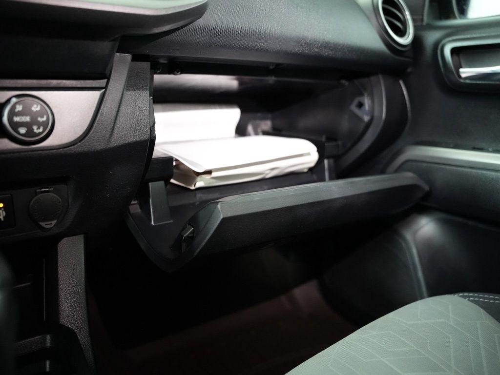 Toyota Tacoma 4WD TRD Off Road Double Cab 6' Bed V6 AT (Natl) 2020