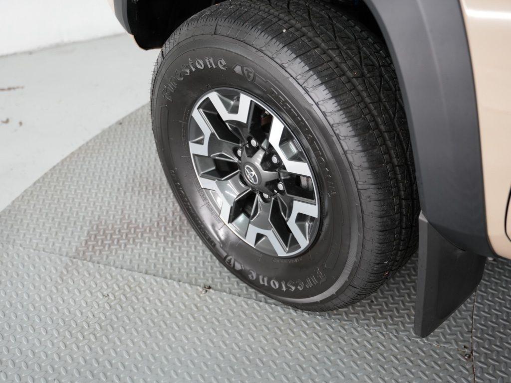 Toyota Tacoma 4WD TRD Off Road Double Cab 6' Bed V6 AT (Natl) 2020