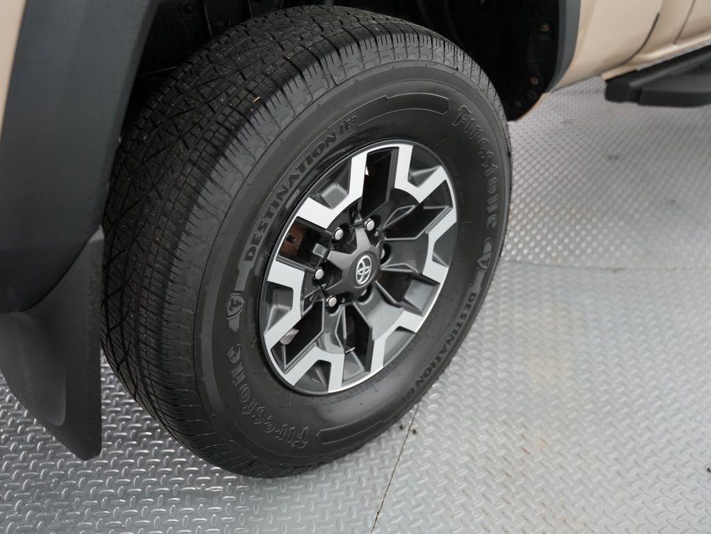 Toyota Tacoma 4WD TRD Off Road Double Cab 6' Bed V6 AT (Natl) 2020