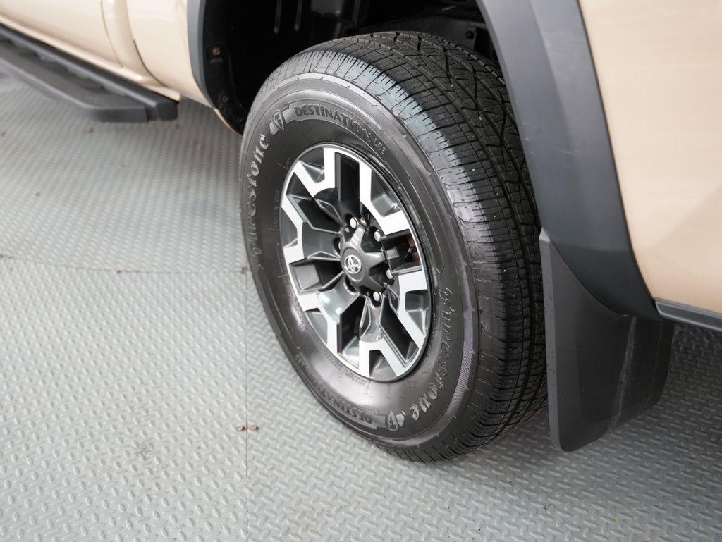 Toyota Tacoma 4WD TRD Off Road Double Cab 6' Bed V6 AT (Natl) 2020