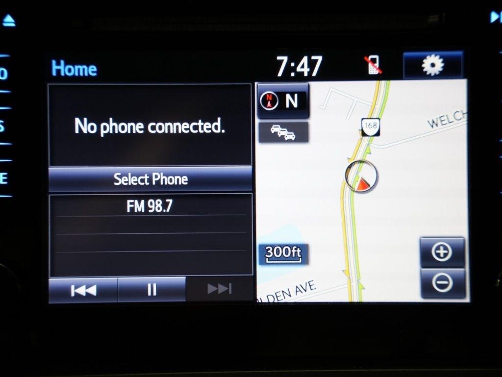 Toyota Tacoma 2WD Double Cab V6 AT TRD Off Road (Natl) 2016