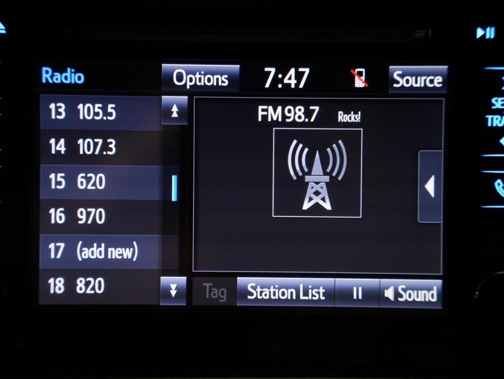 Toyota Tacoma 2WD Double Cab V6 AT TRD Off Road (Natl) 2016