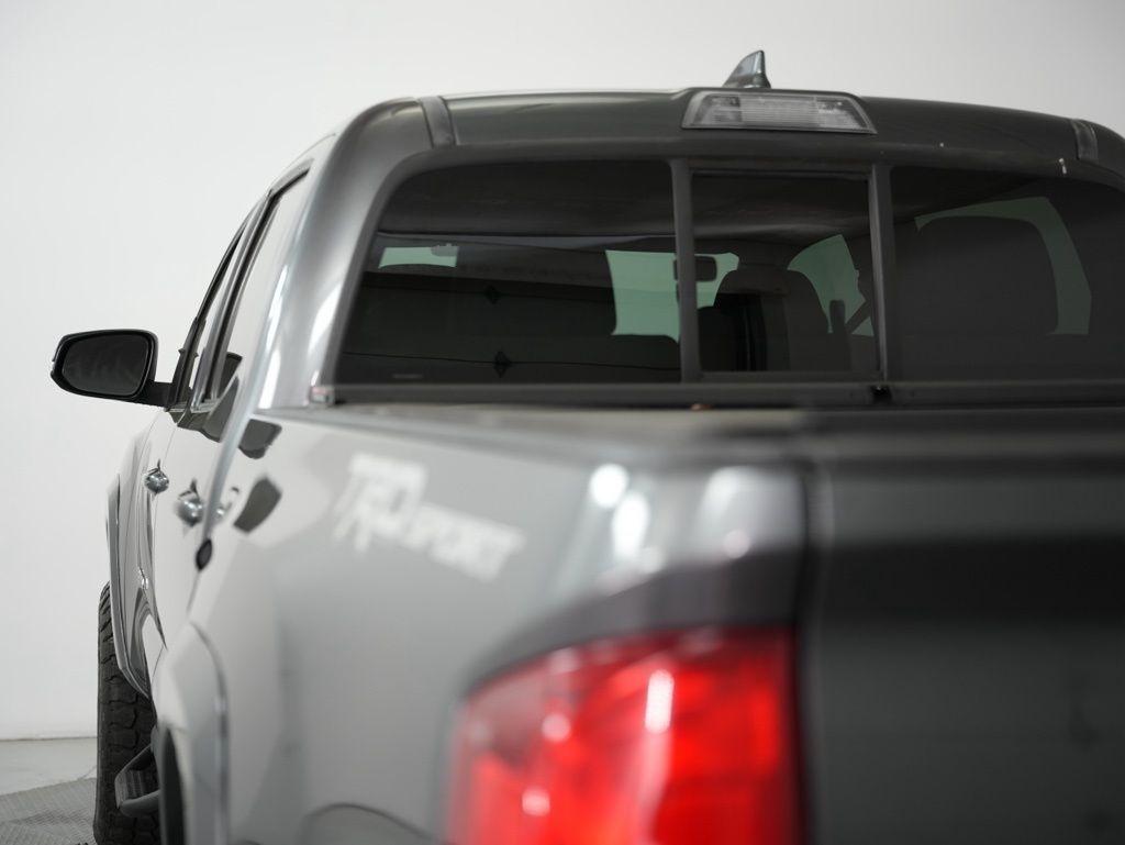 Toyota Tacoma 2WD Double Cab V6 AT TRD Off Road (Natl) 2016