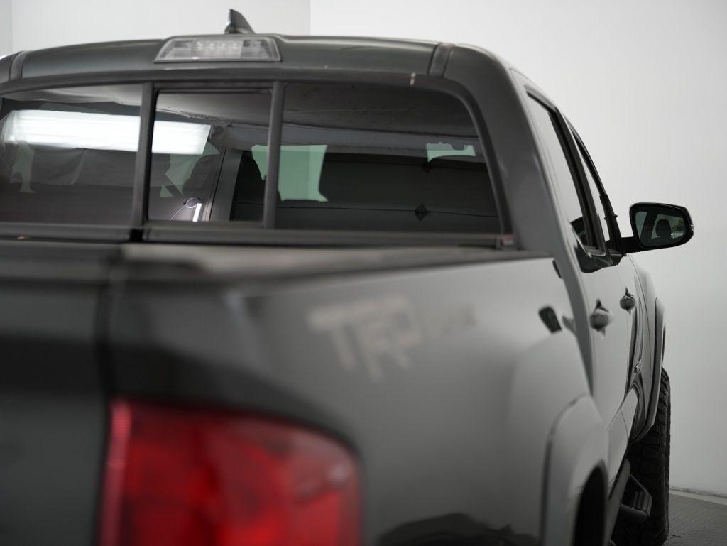 Toyota Tacoma 2WD Double Cab V6 AT TRD Off Road (Natl) 2016