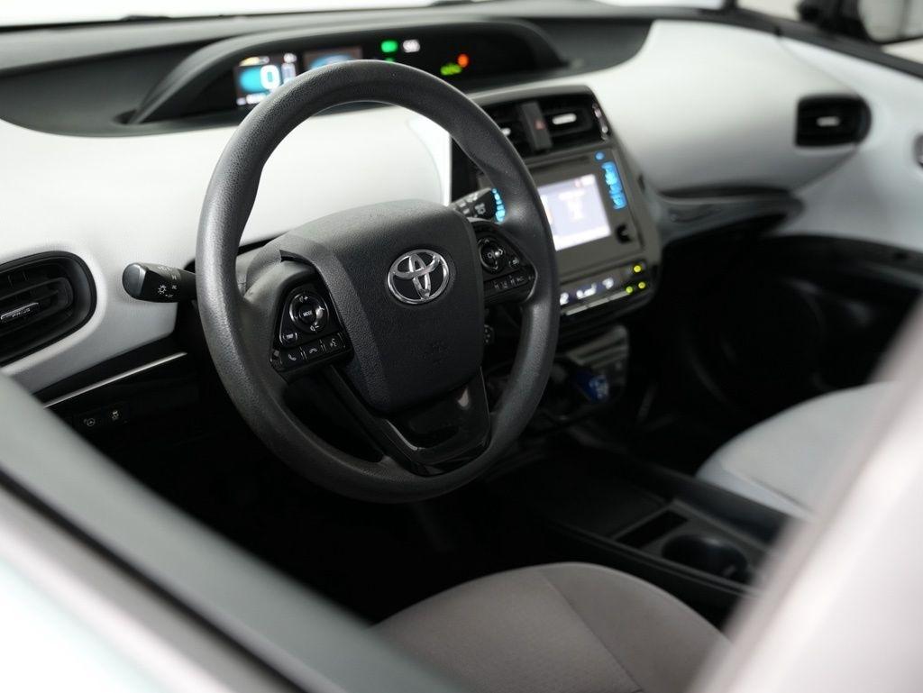 Toyota Prius Limited (Natl) 2019