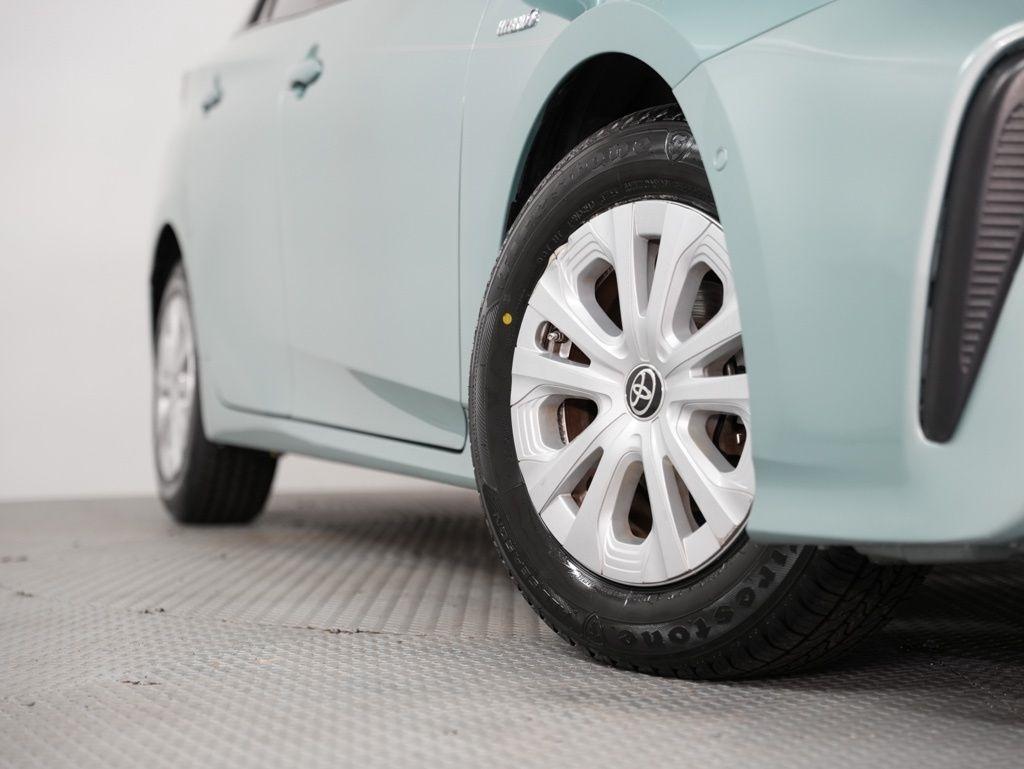 Toyota Prius Limited (Natl) 2019