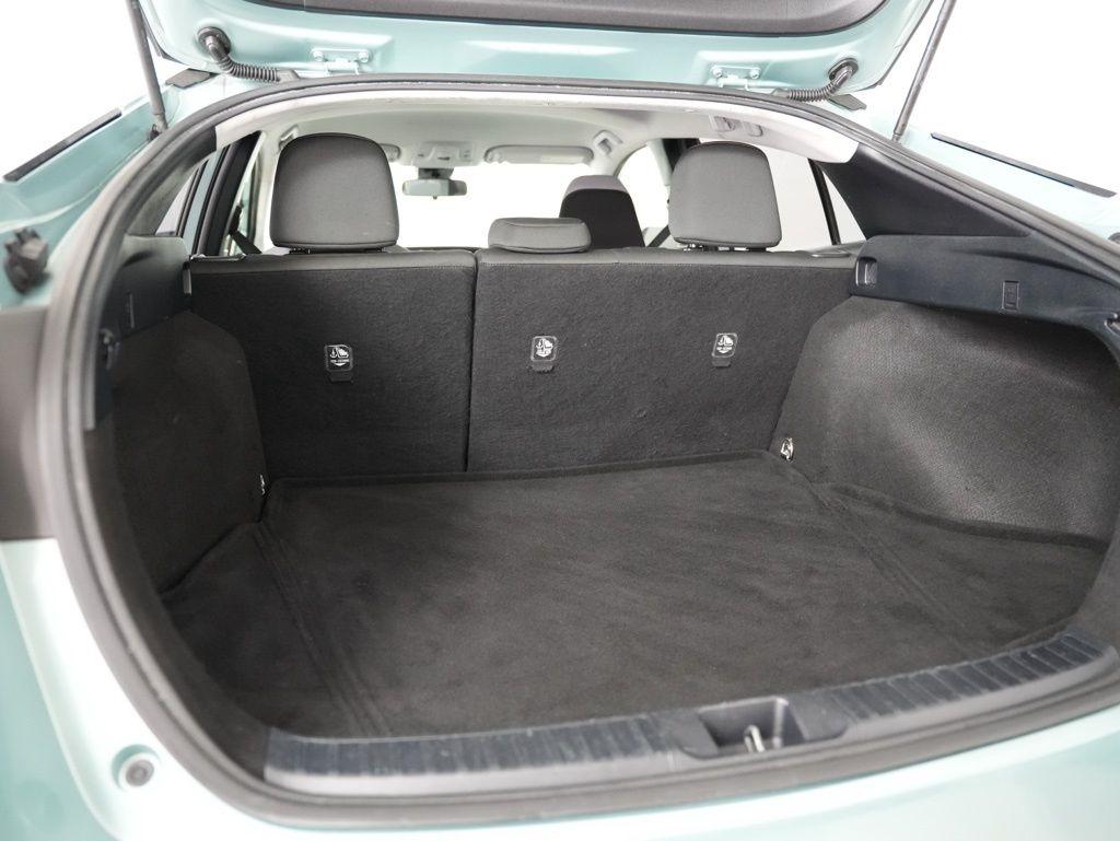 Toyota Prius Limited (Natl) 2019