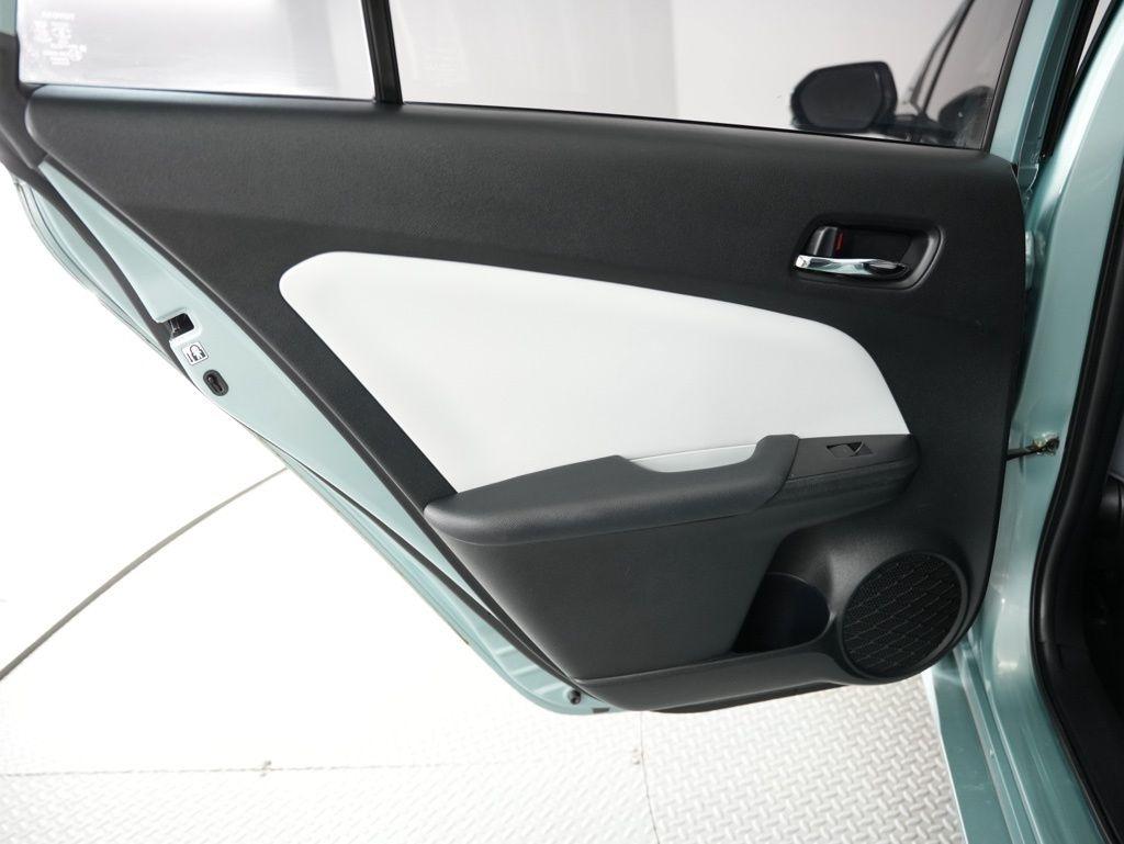 Toyota Prius Limited (Natl) 2019