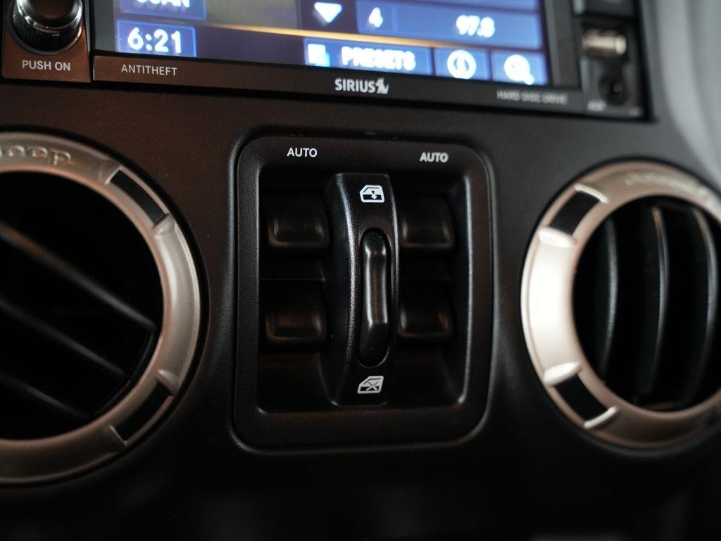 Jeep Wrangler Unlimited 75th Anniversary 4x4 *Ltd Avail* 2017