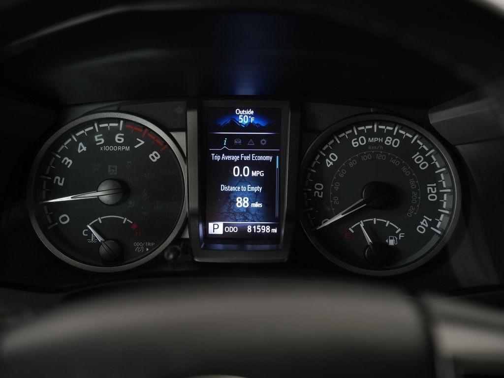 Toyota Tacoma 4WD TRD Off Road Double Cab 5' Bed V6 MT (Natl) 2021