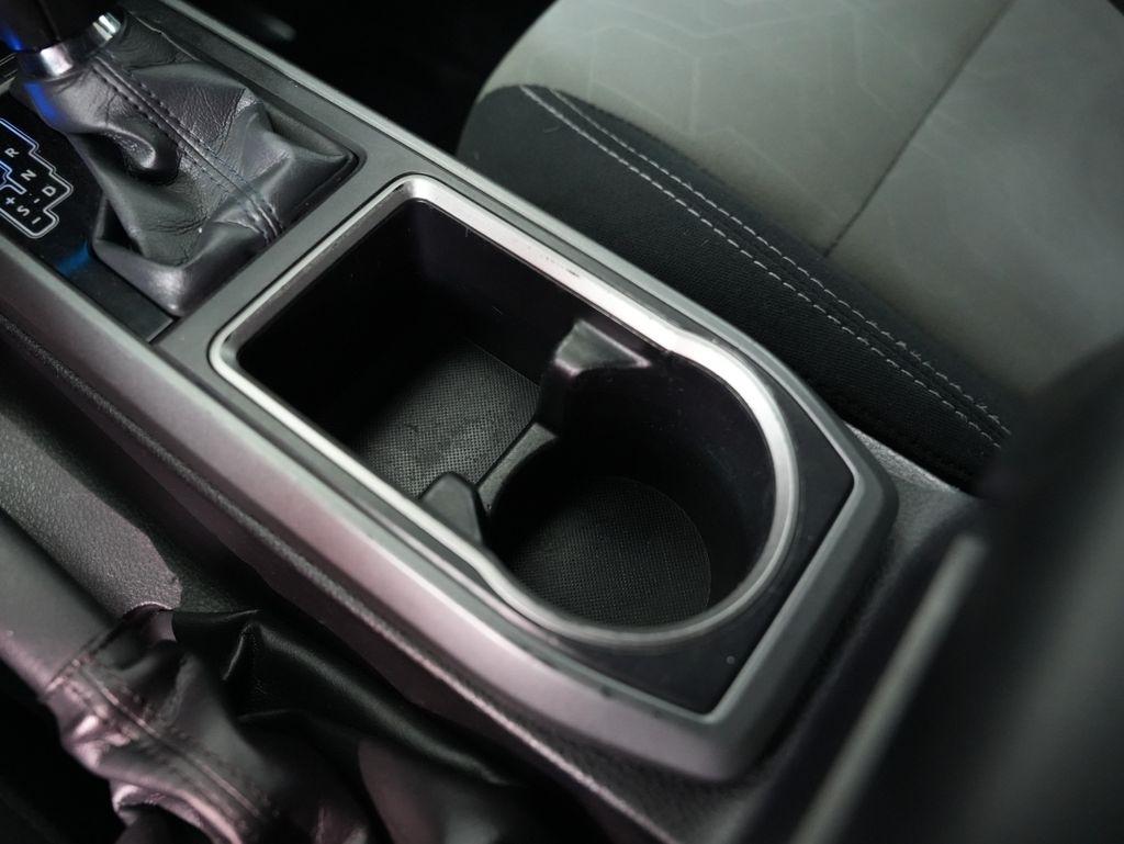 Toyota Tacoma 4WD TRD Off Road Double Cab 5' Bed V6 MT (Natl) 2021