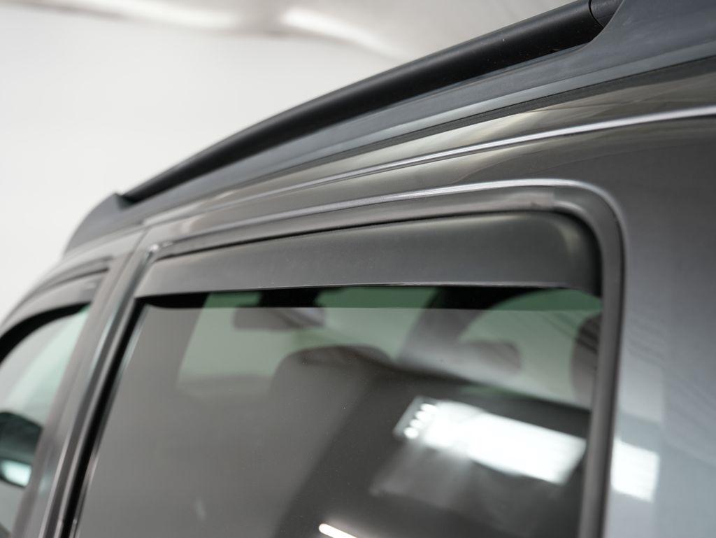 Toyota Tacoma 4WD TRD Off Road Double Cab 5' Bed V6 MT (Natl) 2021