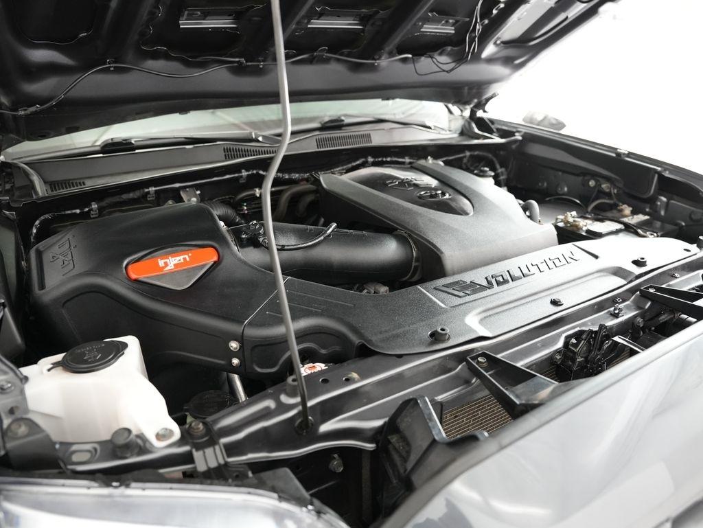 Toyota Tacoma 4WD TRD Off Road Double Cab 5' Bed V6 MT (Natl) 2021