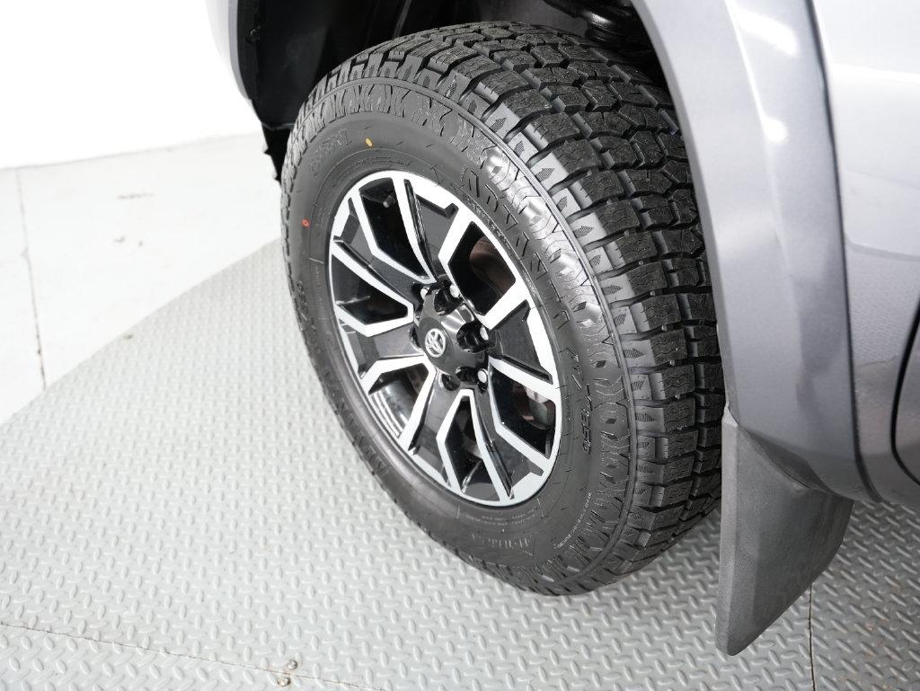 Toyota Tacoma 4WD TRD Off Road Double Cab 5' Bed V6 MT (Natl) 2021
