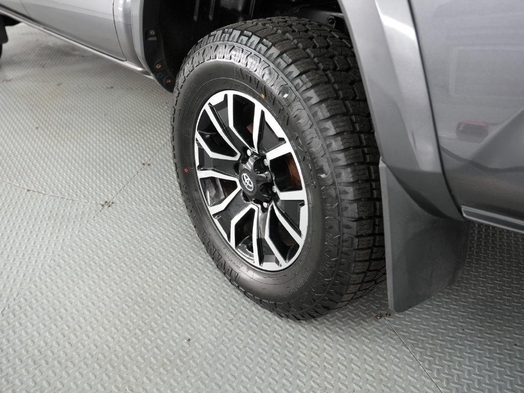 Toyota Tacoma 4WD TRD Off Road Double Cab 5' Bed V6 MT (Natl) 2021