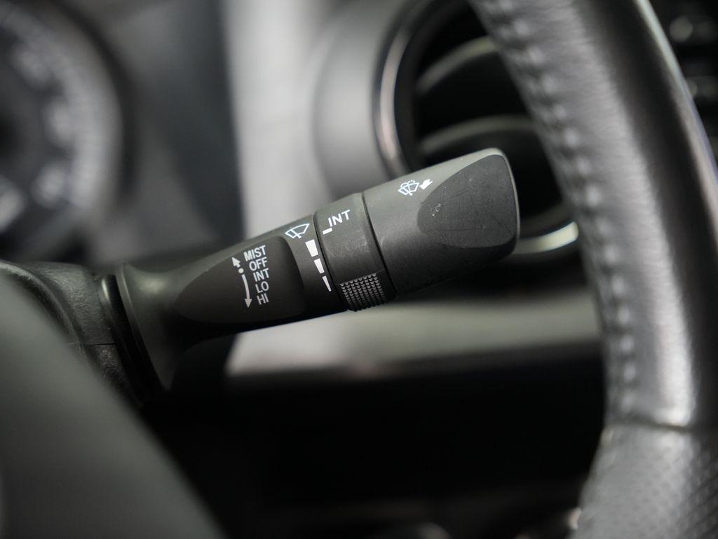 Toyota Tacoma 4WD TRD Off Road Double Cab 5' Bed V6 MT (Natl) 2022