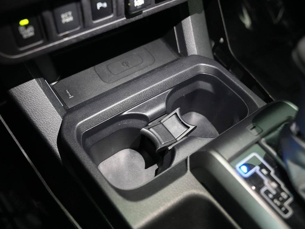 Toyota Tacoma 4WD TRD Off Road Double Cab 5' Bed V6 MT (Natl) 2022