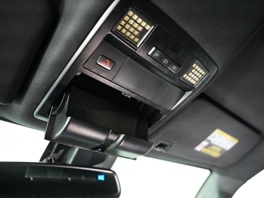 Toyota Tacoma 4WD TRD Off Road Double Cab 5' Bed V6 MT (Natl) 2022