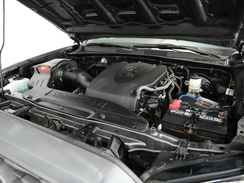 Toyota Tacoma 4WD TRD Off Road Double Cab 5' Bed V6 MT (Natl) 2022