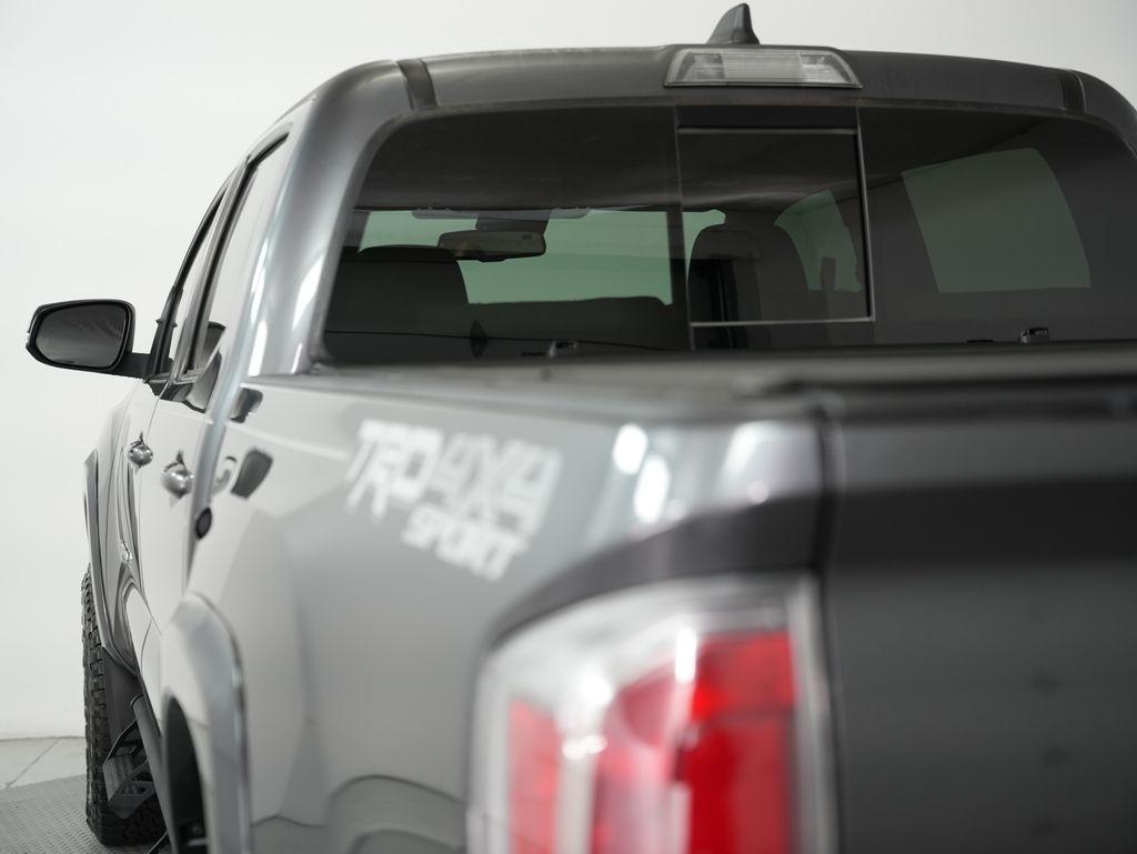 Toyota Tacoma 4WD TRD Off Road Double Cab 5' Bed V6 MT (Natl) 2022