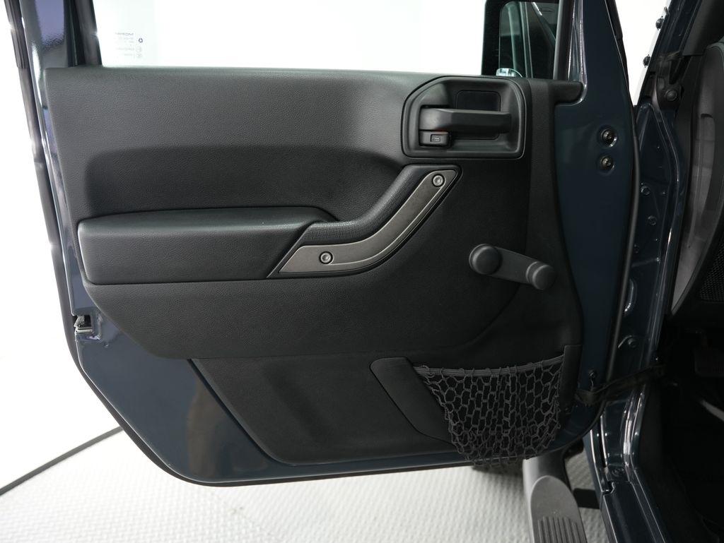 Jeep Wrangler JK Unlimited Willys Wheeler 4x4 2018