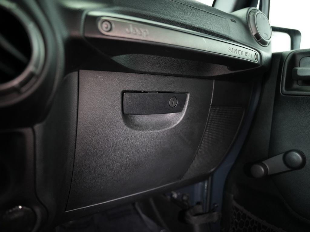 Jeep Wrangler JK Unlimited Willys Wheeler 4x4 2018