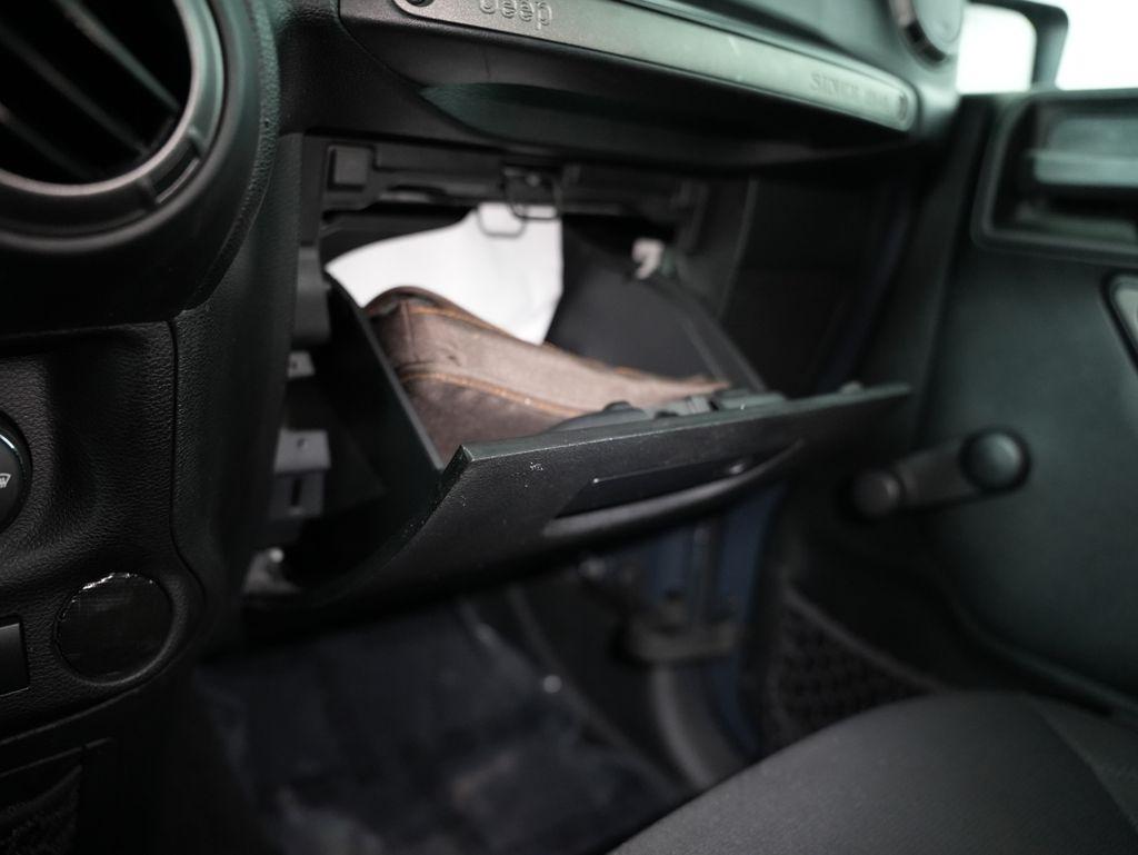 Jeep Wrangler JK Unlimited Willys Wheeler 4x4 2018