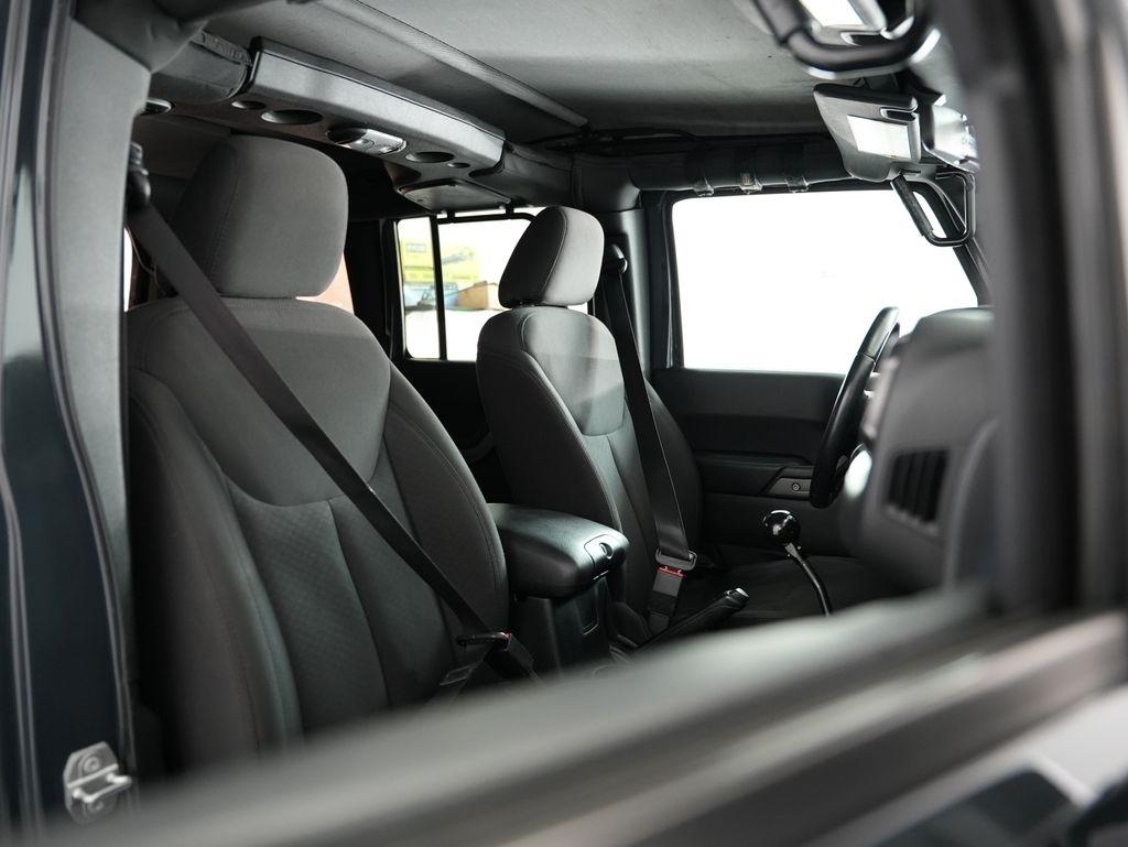 Jeep Wrangler JK Unlimited Willys Wheeler 4x4 2018