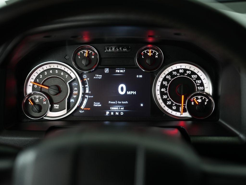 RAM 1500 Lone Star Silver 4x4 Crew Cab 5'7" Box 2018