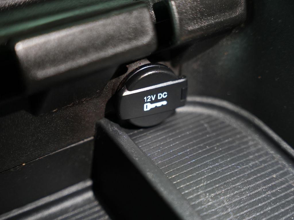 RAM 1500 Lone Star Silver 4x4 Crew Cab 5'7" Box 2018