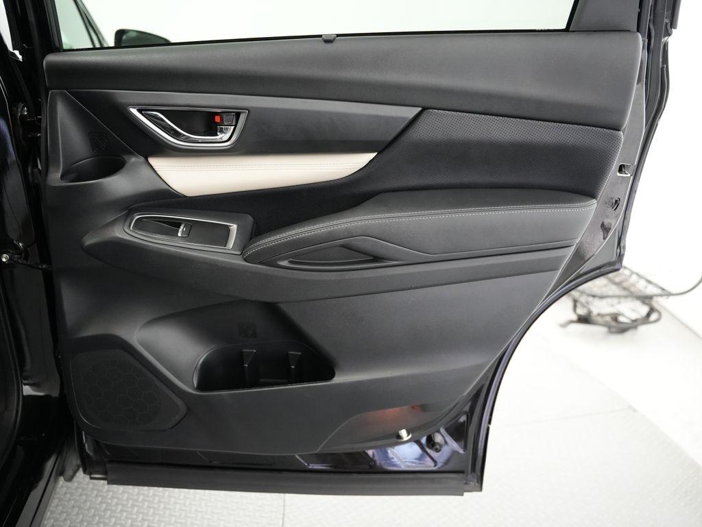 Subaru Ascent Limited 8-Passenger 2022