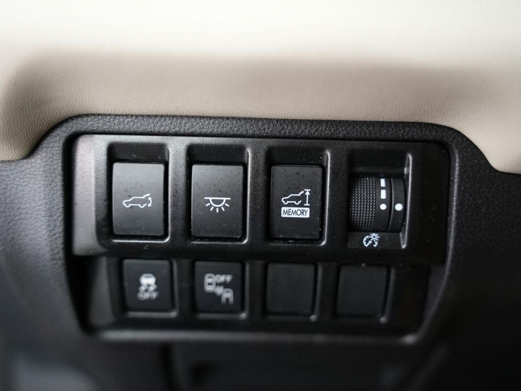 Subaru Ascent Limited 8-Passenger 2022