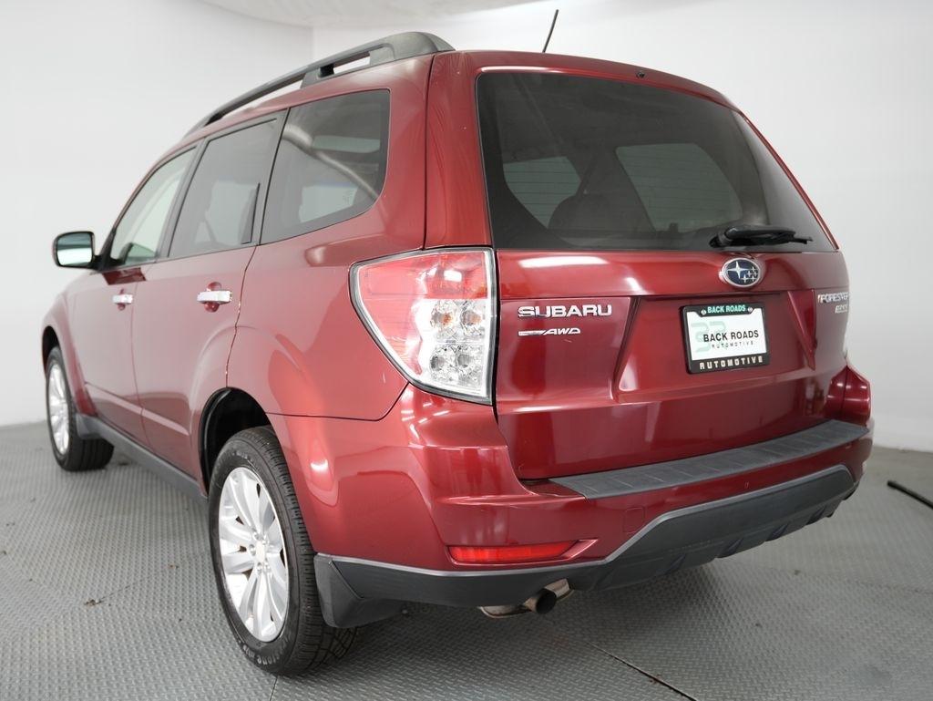 Subaru Forester 4dr Auto 2.5X Premium w/All-Weather Pkg 2011