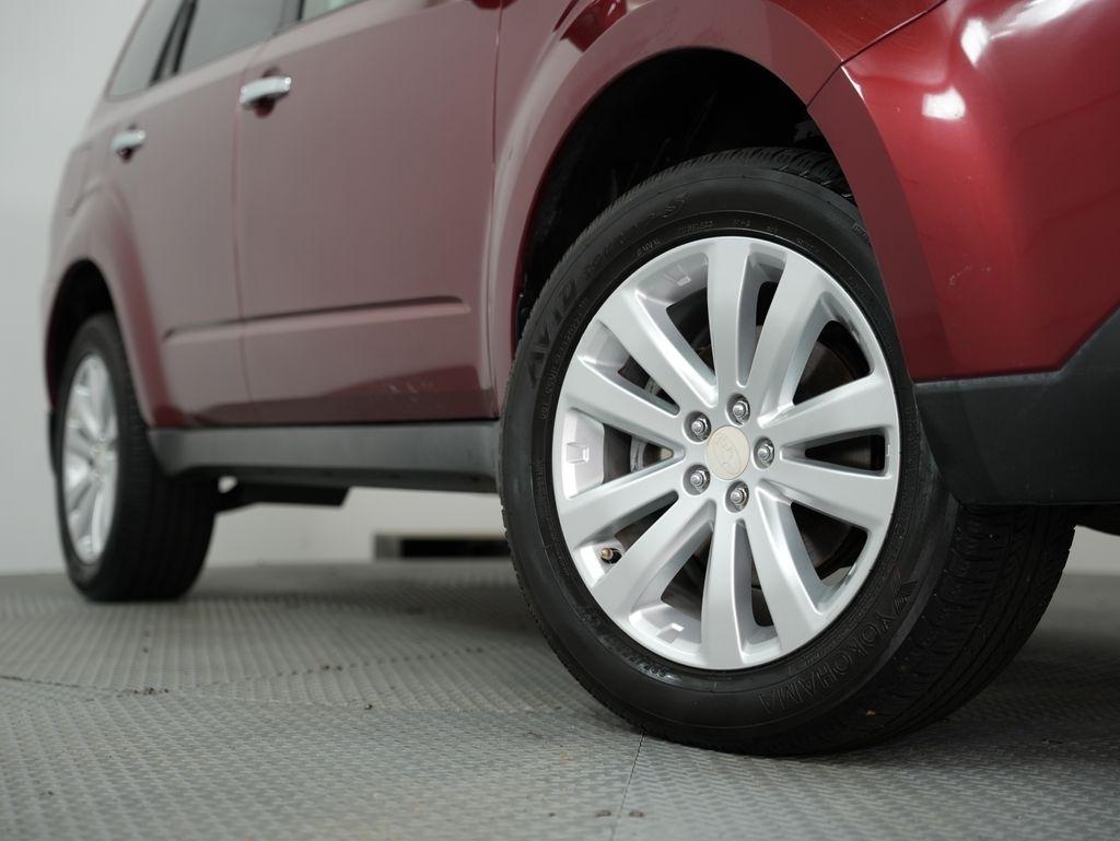 Subaru Forester 4dr Auto 2.5X Premium w/All-Weather Pkg 2011