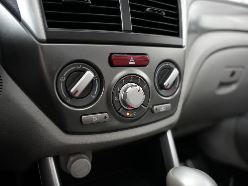 Subaru Forester 4dr Auto 2.5X Premium w/All-Weather Pkg 2011