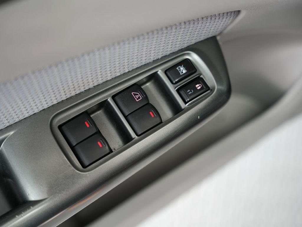 Subaru Forester 4dr Auto 2.5X Premium w/All-Weather Pkg 2011