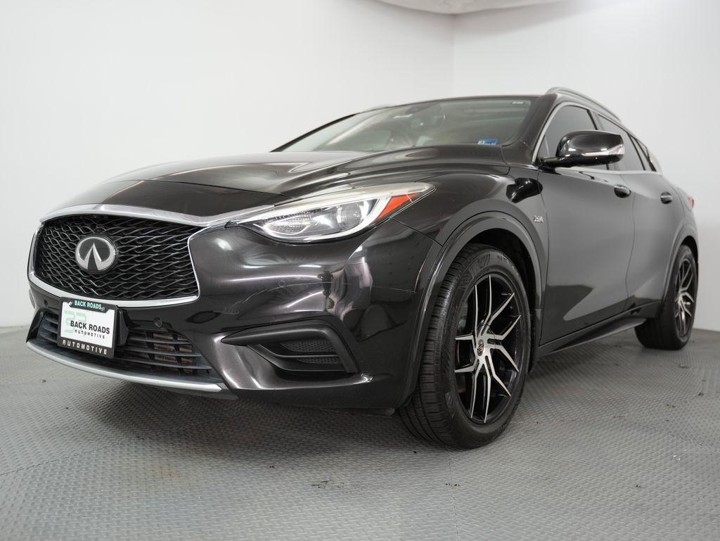 Infiniti QX30 LUXE FWD 2019