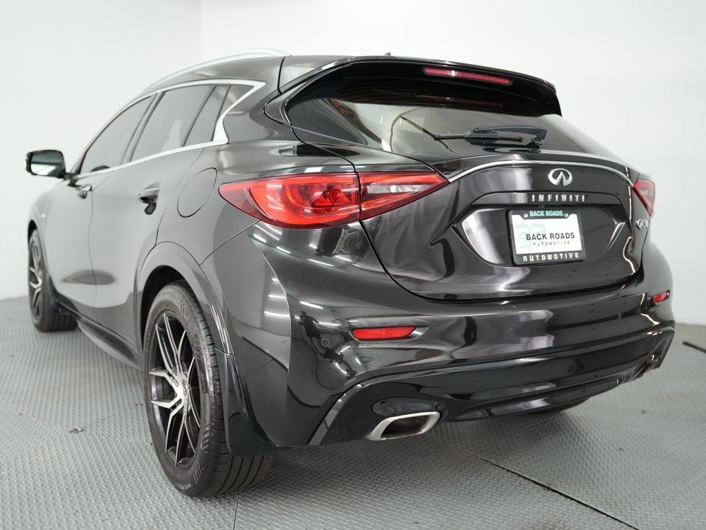 Infiniti QX30 LUXE FWD 2019