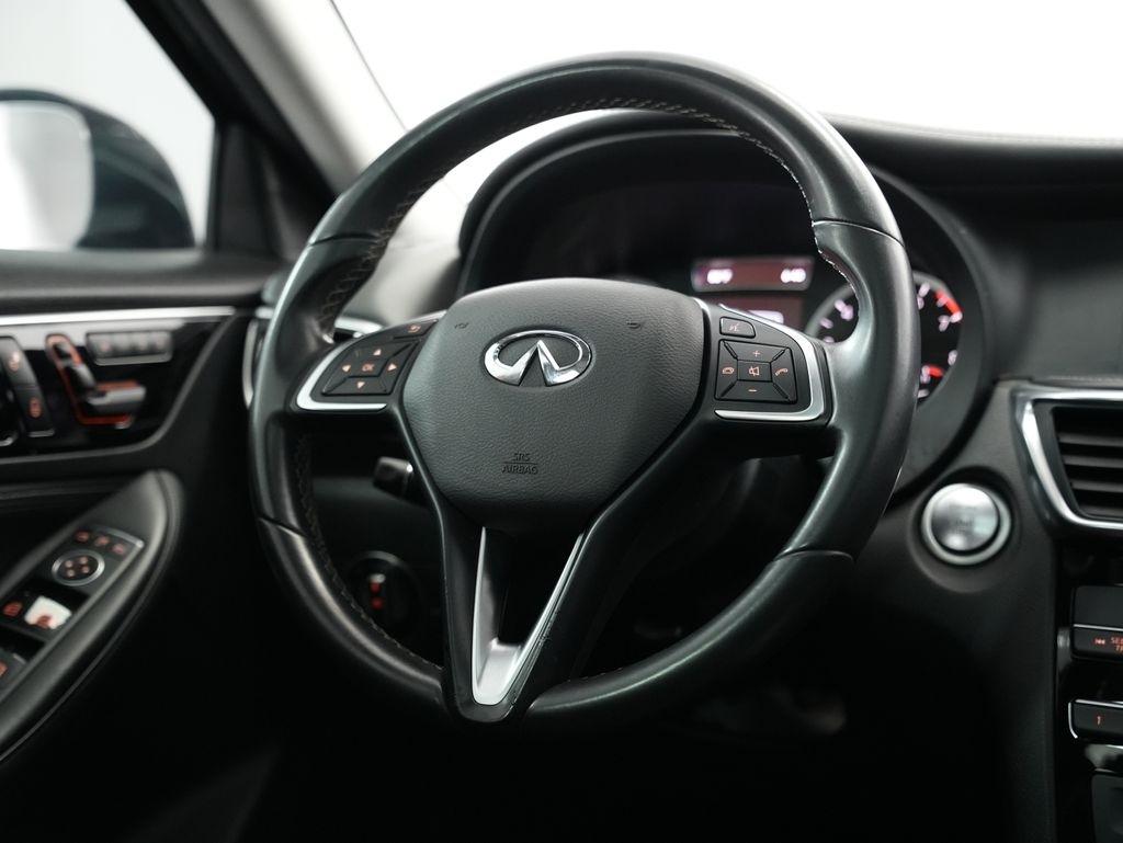 Infiniti QX30 LUXE FWD 2019