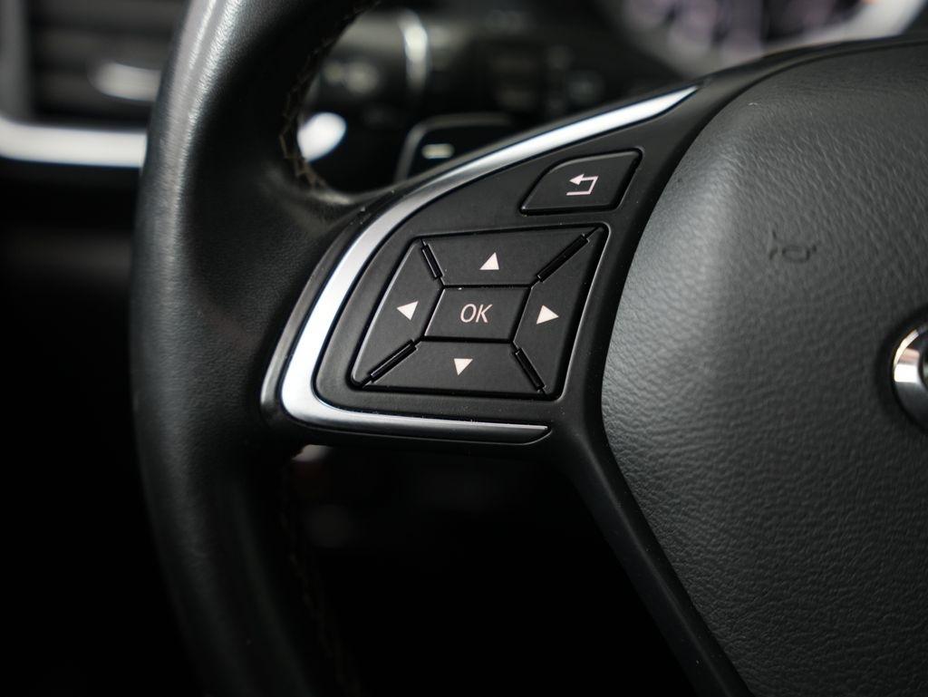 Infiniti QX30 LUXE FWD 2019