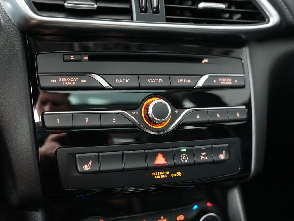 Infiniti QX30 LUXE FWD 2019