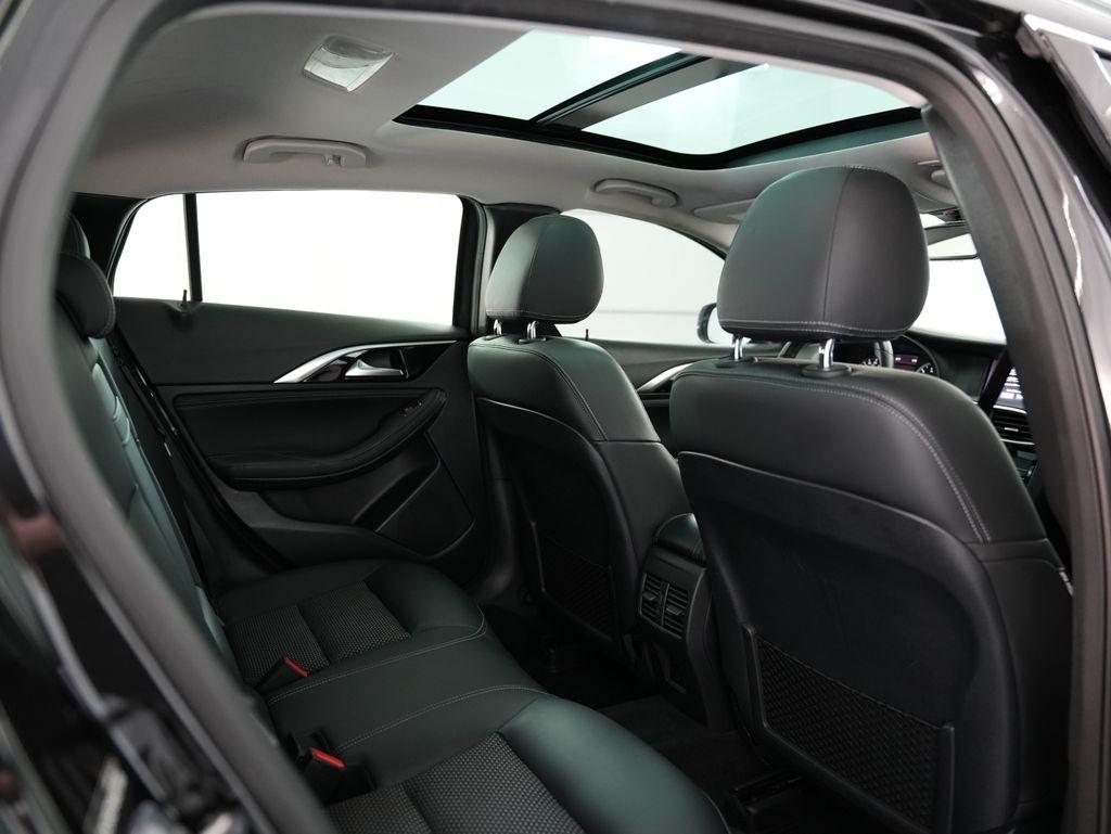 Infiniti QX30 LUXE FWD 2019