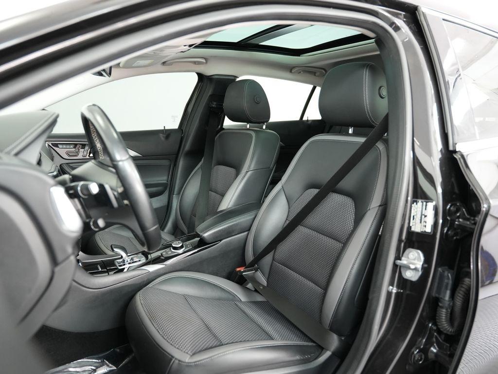 Infiniti QX30 LUXE FWD 2019