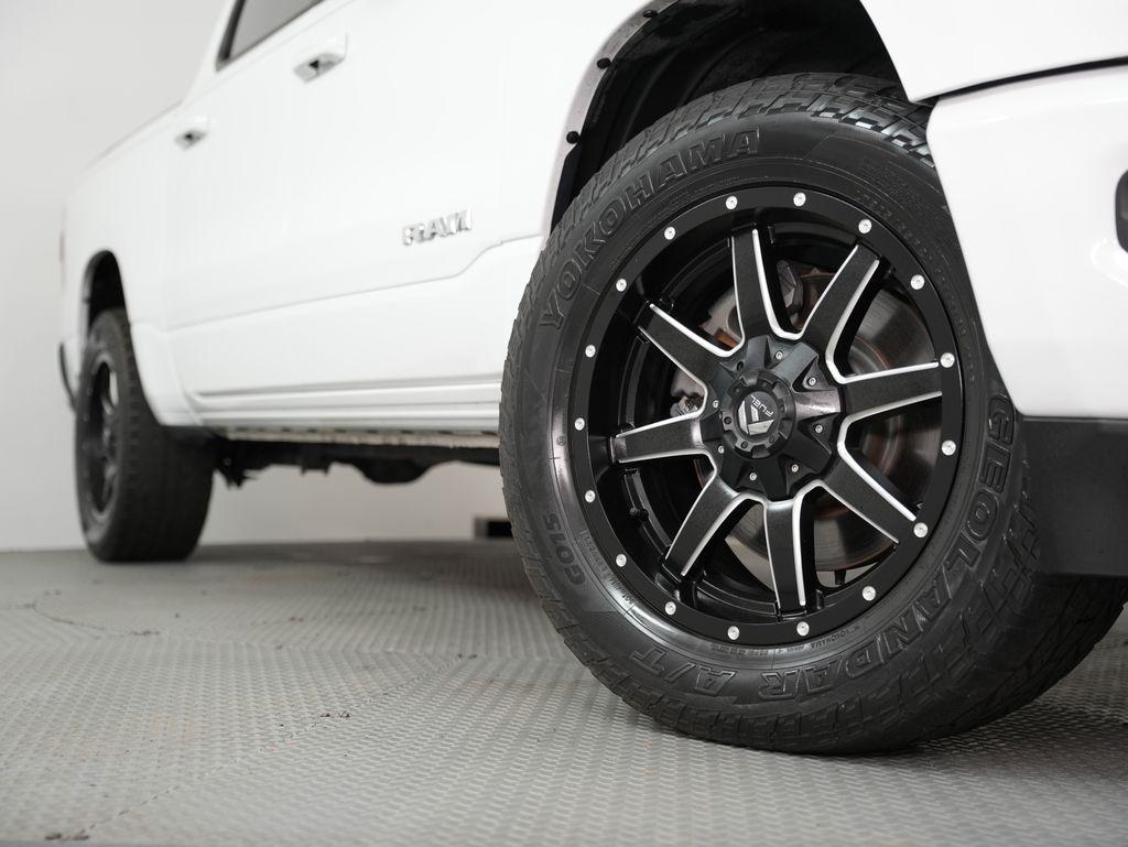 RAM 1500 Big Horn/Lone Star 4x4 Crew Cab 5'7" Box 2019