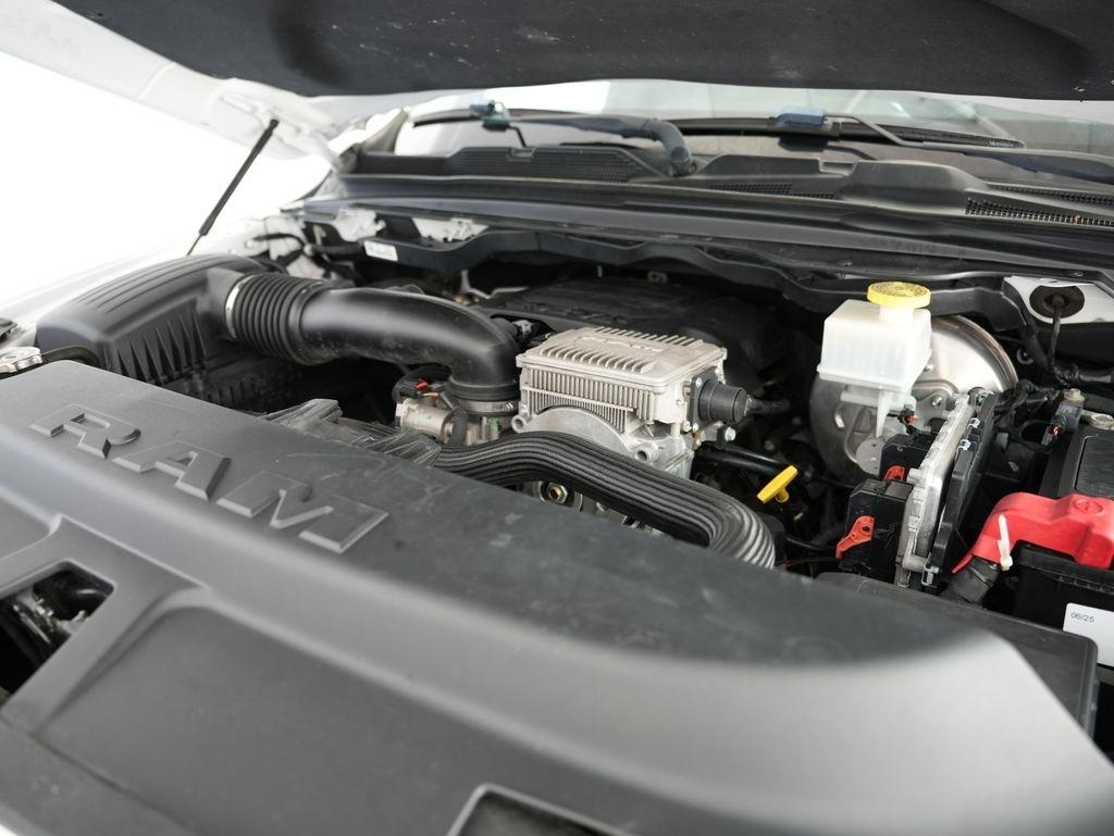 RAM 1500 Big Horn/Lone Star 4x4 Crew Cab 5'7" Box 2019