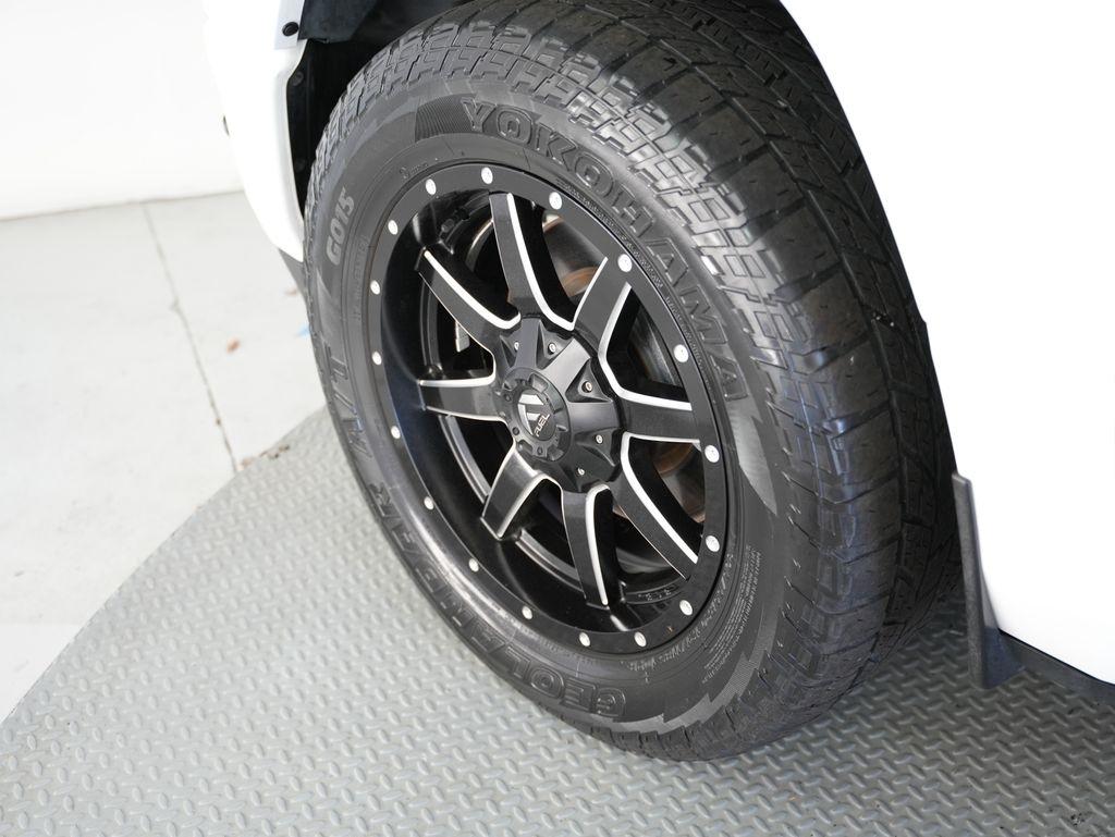 RAM 1500 Big Horn/Lone Star 4x4 Crew Cab 5'7" Box 2019