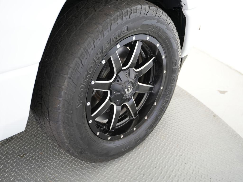 RAM 1500 Big Horn/Lone Star 4x4 Crew Cab 5'7" Box 2019