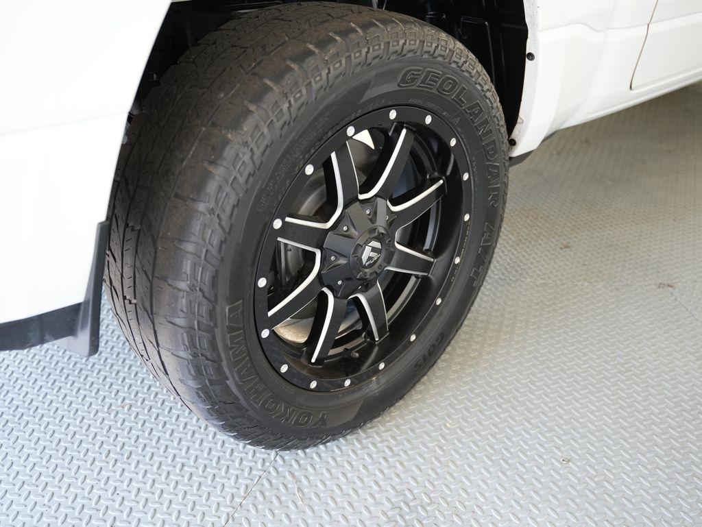 RAM 1500 Big Horn/Lone Star 4x4 Crew Cab 5'7" Box 2019